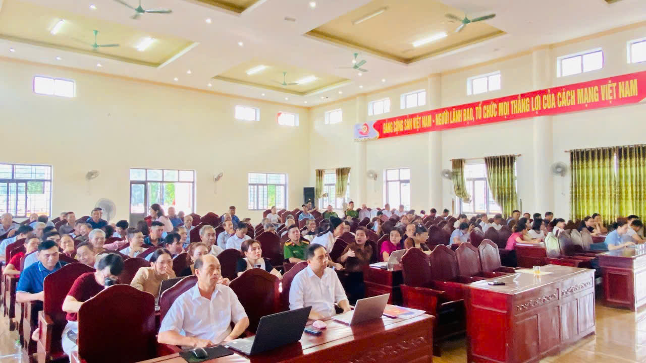 Đảng ủy xã Hương Đô đã tổ chức Hội nghị báo cáo kết quả Đại hội Đảng bộ xã lần thứ I, nhiệm kỳ 2025 - 2030