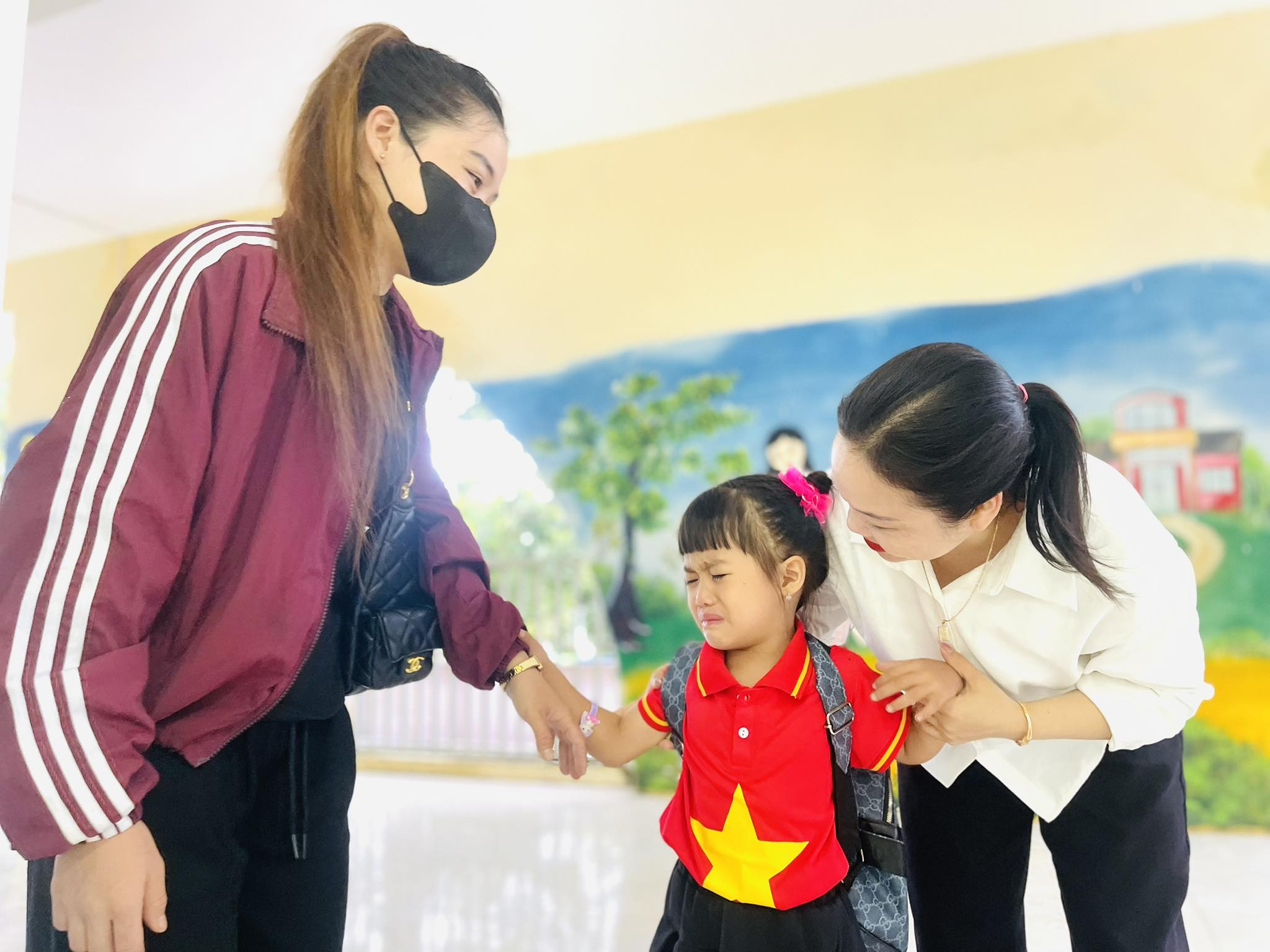 Cảm xúc ngày tựu trường của các em học sinh Trường Mầm non Lộc Yên